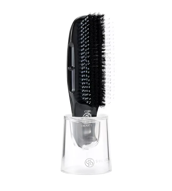 Brush Cure Short- juodas